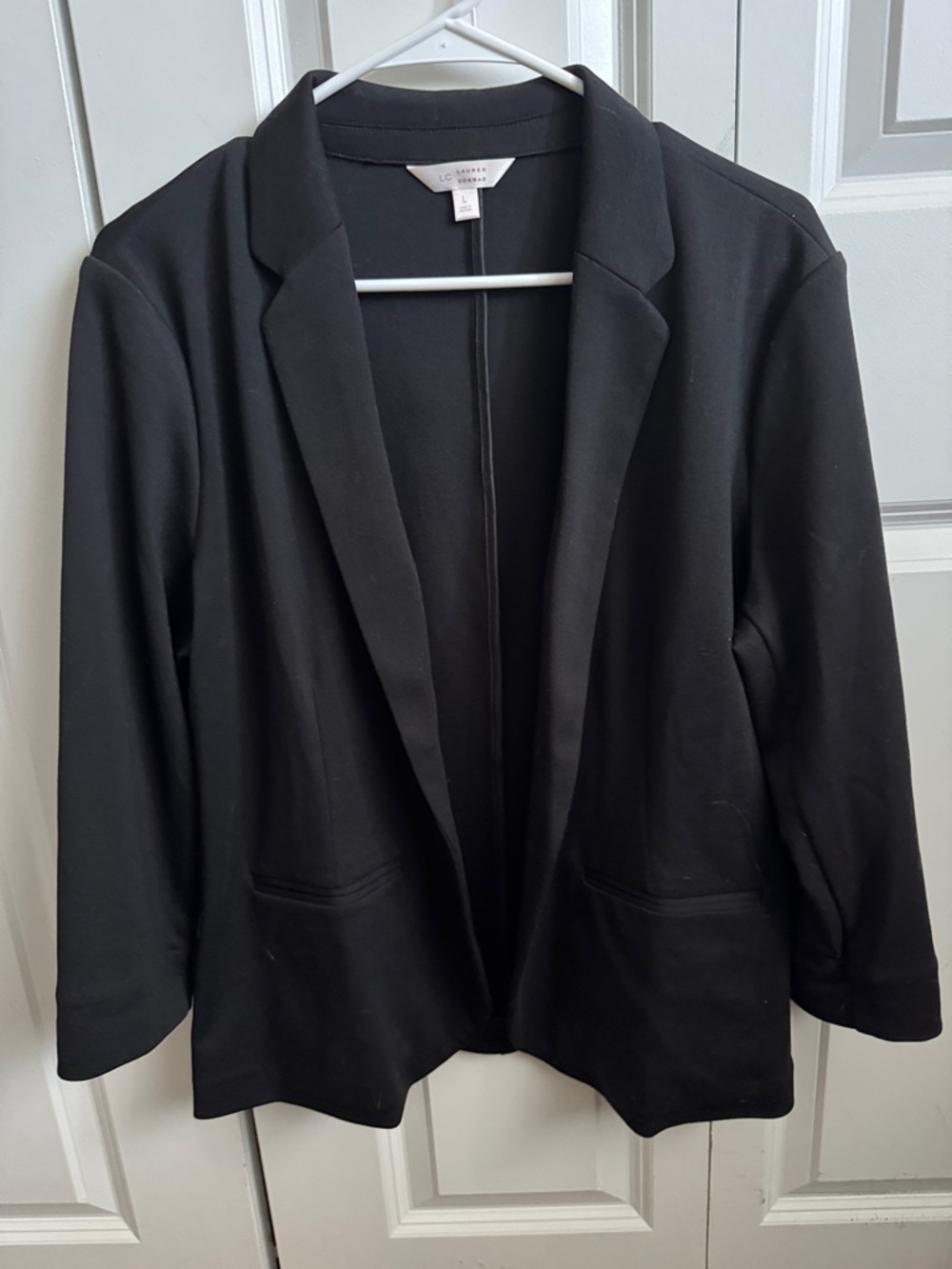 LC Lauren Conrad Black Open-Front Blazer